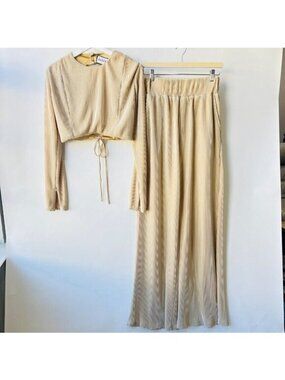 BBXBRAND pleated satin wide leg , Cut-out crop top set, beige, Size 12/L